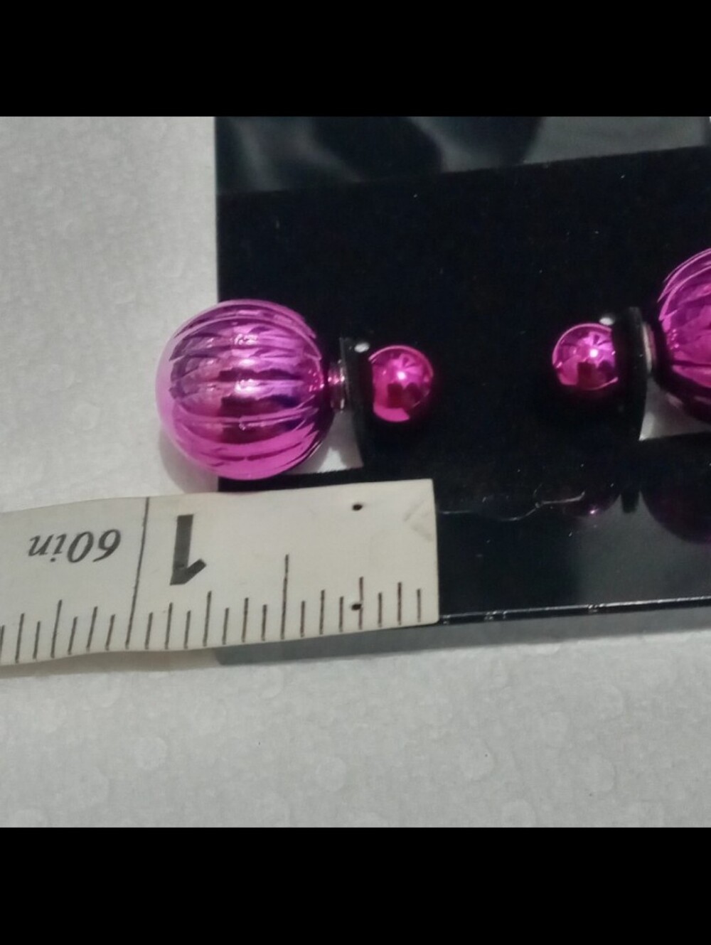 earrings - Picture 6 of 9